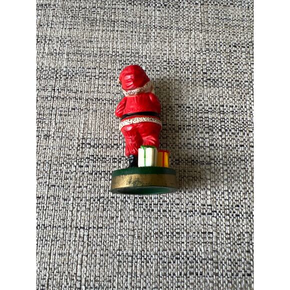 Vintage Hallmark Merry Miniature 1976 Santa Claus Figure Ornament No Box - Picture 2 of 4